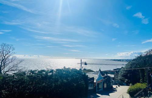 Stylish 3 Bed Apt Sea Views Near the Beach 2B - Foto 14