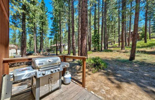 Family Hiker’s Haven: Forested 3BR Pets - Foto 28