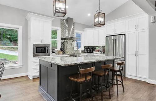 Georgia Lakeside Getaway with Private Pool - Foto 10