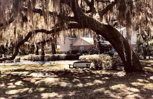 Adorable French Cottage style - 1 bedroom. - Foto 23