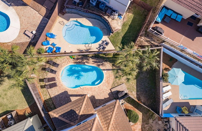 Wanderlust - Modern Home Close to the Beach Private Pool - Foto 1