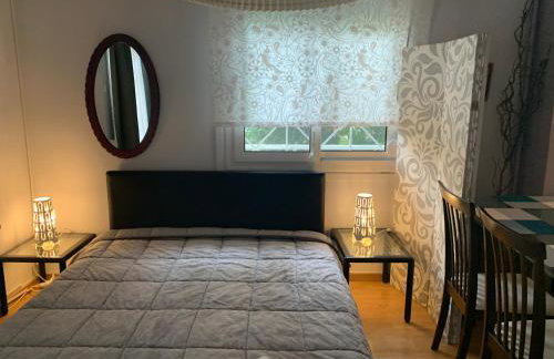 Awesome Home 3' from Metro (M3) Station Agia Paraskevi - Foto 2