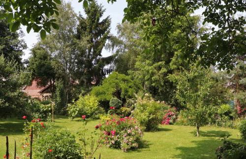 Maison historique du 15ème siècle avec jardin à La Carneille - FR-1-497-135 - Foto 28