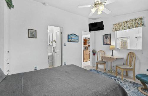 5239 Avenida Navarra in Village - Foto 5