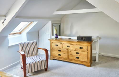 Dog Rose Cottage, Wales - Photo 10