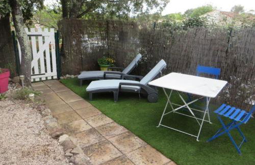 Mazet avec piscine dans le Var Le Mirabilis - Foto 13