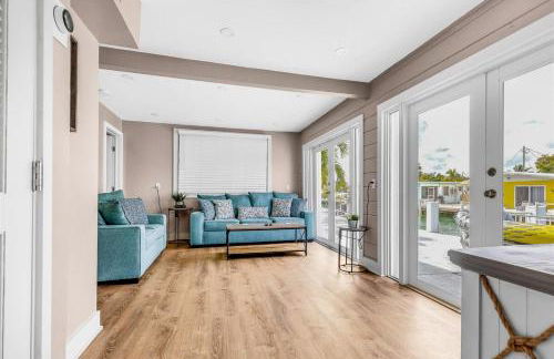 Reel Deal - Waterfront Pool Home, 76' Dock - Foto 13