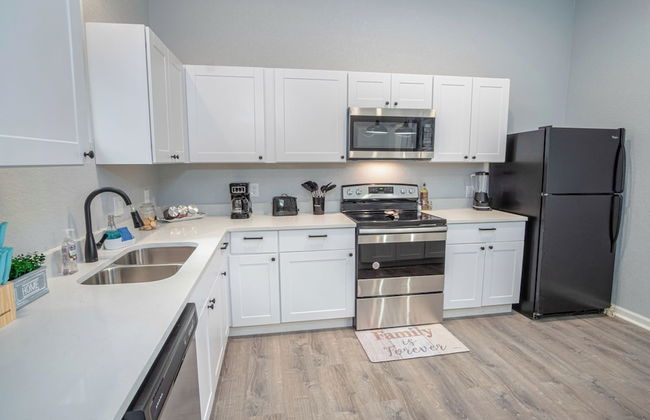 Cozy and Lovely 2BR 2BA Apt#a Near Lively Downtown - Foto 7