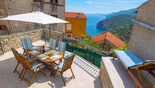 House Bajota with terrace and sea view - Foto 2