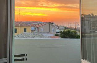 vistamare con terrazzi, giardino e parcheggio - Foto 16