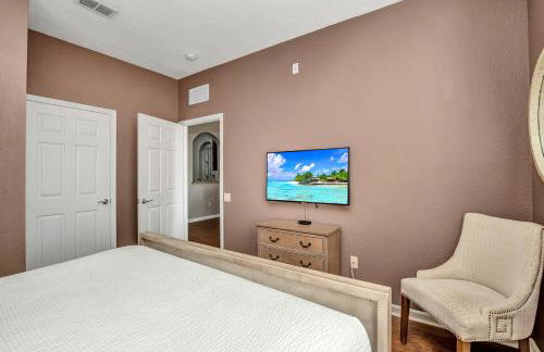 Newly Updated Condo w Scenic Resort View - Foto 16