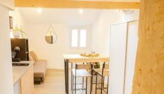 Loft Au Coeur De Montpellier Clim, Wifi, Netflix - Photo 5, minibar