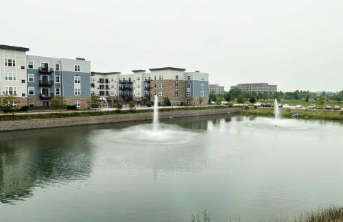 Warrenville Retreat 4BR 3 Bath Townhouse - WV2 - Foto 15