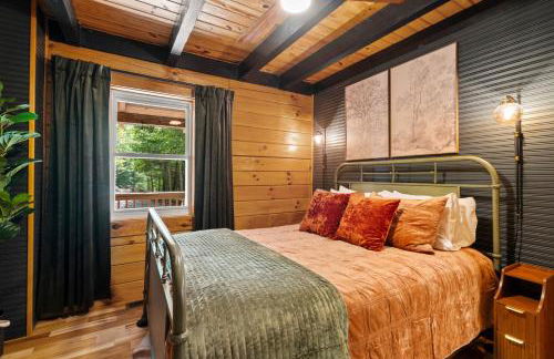 Hillside Haven - Hot Tub, Fire Pit, WiFi, Updated - Foto 12