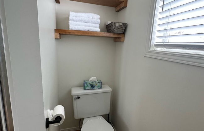 Renovated Chalet for Rent in Front of the Lake - Foto 9