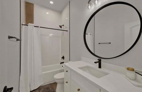 Serene Getaway Nestled in the Tx Hill Country! - Photo 2