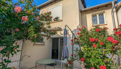 La maison calme et lumineuse, jardin, proche métro - Foto 1, Garden, Garden view