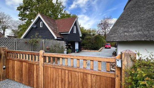 The Cottage get away - Photo 1