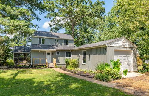River Refresh - Waterfront with Spa on Placid Bay Luxury Vacation Rental by B Michaels Escapes - Foto 45