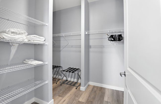 Furnished Apartments near Encore Boston - Photo 71