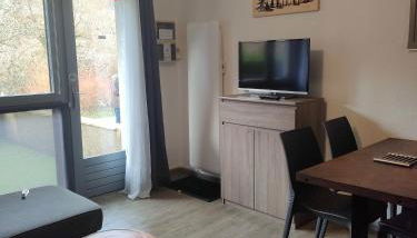 T2 familial 4-5 pers bord de la neste, parking privé gratuit - Foto 2