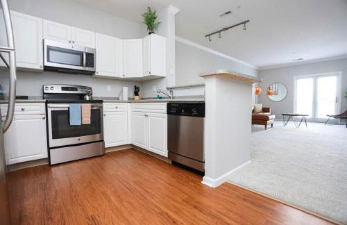 Comfortable Apartment with Pool Gym & other Amenities #3304 - Foto 5