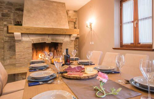 Gorgeous Pool Villa with a fenced garden - Photo 32