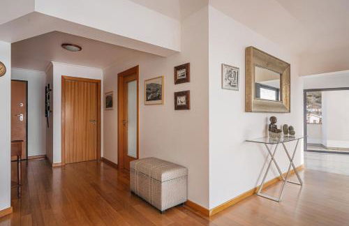 Beachfront Penthouse with Panoramic Ocean-View Terrace VIP Baia - Photo 9