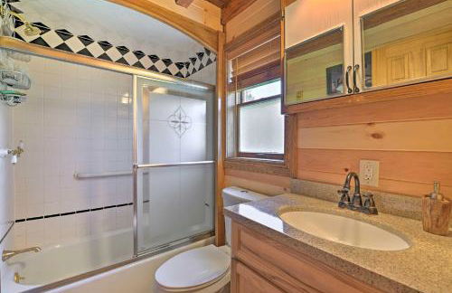 Unadilla Cabin on 50 Acres and Fire Pit and Creek - Foto 19