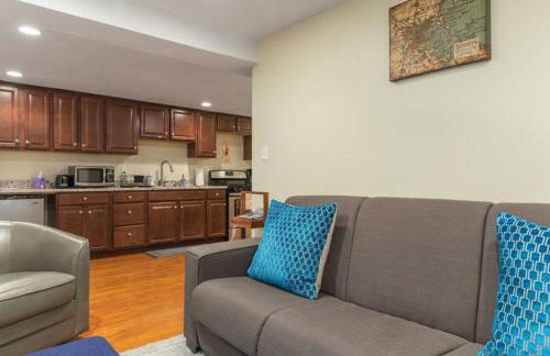 Parking - Private Entrance - King Beds - Foto 6