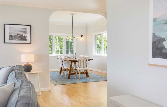 Colonial Bluff House Above the Sea by Avantstay - Foto 12