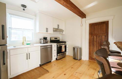 Very Comfy Farmhouse Apartment Unit A, 1st FL - Foto 10