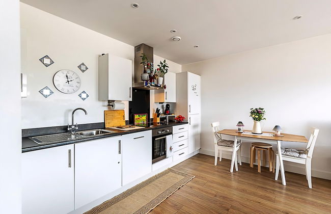 Stylish Canary Wharf Retreat For 2 - Foto 9