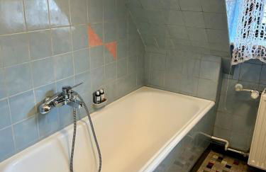 Charming, bright family home with conservatory - Foto 27