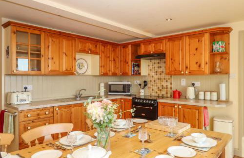 Sherway Coach House - Photo 14