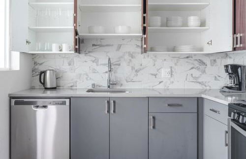 Blueground East Industrial pool nr Central Park SFO-2045 - Foto 12