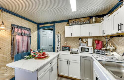 Gym Access On-Site: Cabin w/ Deck in Red Oak! - Foto 5