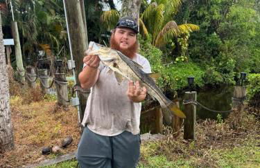 3 bed 2 bath pool house with water access - Foto 31