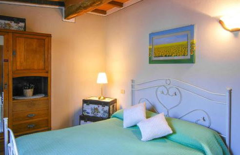 Awesome Home In Macchino With Kitchen - Foto 5