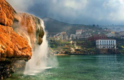 Beach Villa Next To The Waves! - Photo 14