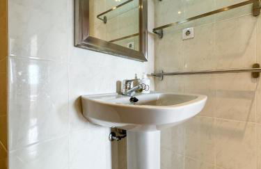 El Apartamento - Photo 1