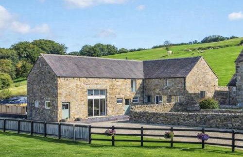 Pastures Barn - Photo 1