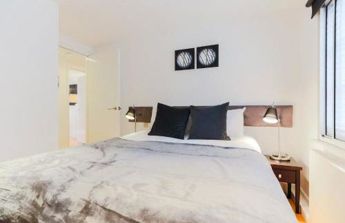 Covent Garden by Excel Apartments - Photo 8