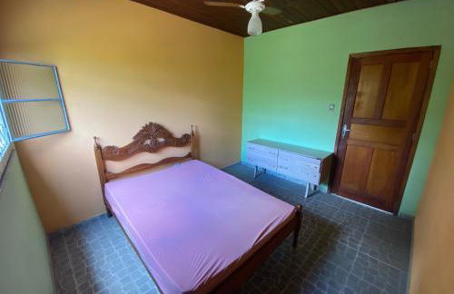 CASA inteira entre Guaratiba e Campo Grande, Rio de Janeiro, RJ - a 40 min da praia, próximo ao Estádio Miecimo da Silva e Park Shopping-Ideal para descanso, encontros, festa e lazer-3000 m2 - Foto 9