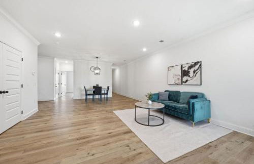 Relaxing 2BR Home w Contemporary Style - Foto 2