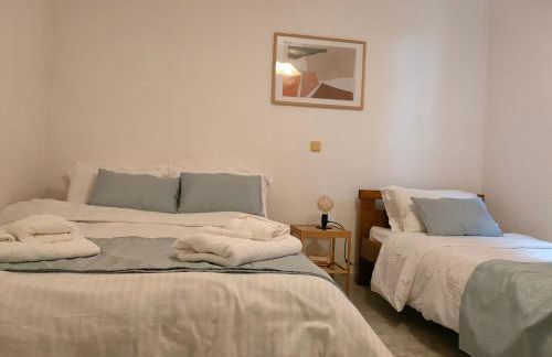 Σπίτι στο Τείχιο με θέα Βαρδούσια και Γκιώνα - Foto 9