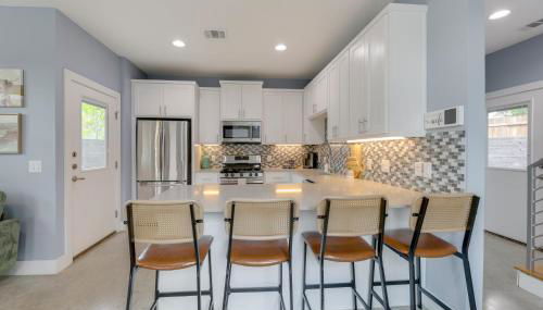 6 Mi to Dtwn Austin Escape with Private Yard - Foto 2