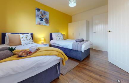 SRK Serviced Accommodation, 2 Bedroom Private Apartment, Business, Leisure, Contractors - Foto 3