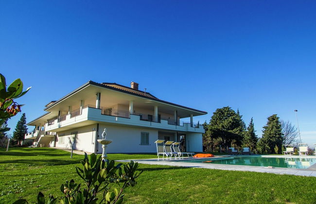 Sunny Stay in Tavullia Hills - Foto 16