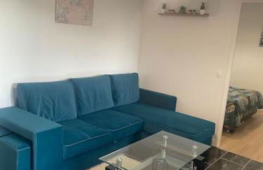 L7 -Villiers-le-Bel proche Aéroport ROISSY CHARLES DE GAULLES & PARIS - Foto 18